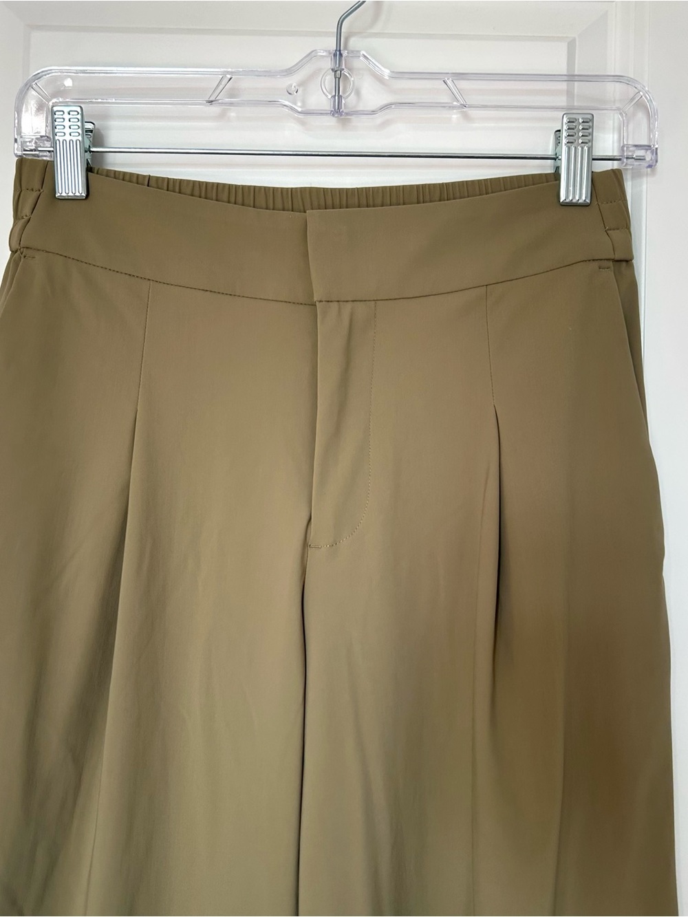 Athleta Pinnacle High Rise Wide Leg Trouser Olive Branch Khaki 2P NWOT - Picture 4 of 10